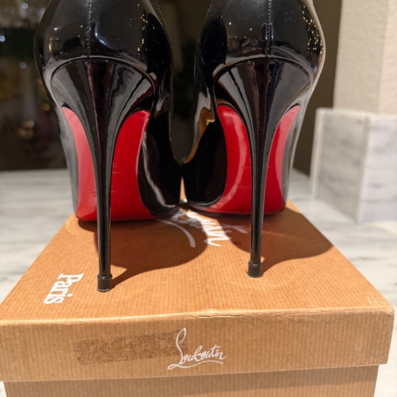 Christian Louboutin Pigalle Follies 100 – Black Patent Leather Pumps - Picture 4 of 8